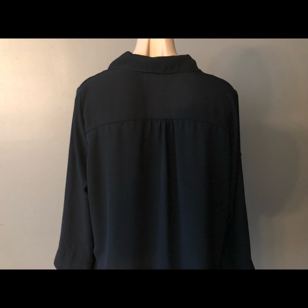 Black & Gold Button Down Shirt - Picture 4 of 4